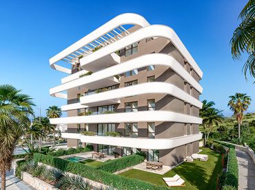 Apartamento con piscina en venta en Estepona Pueblo