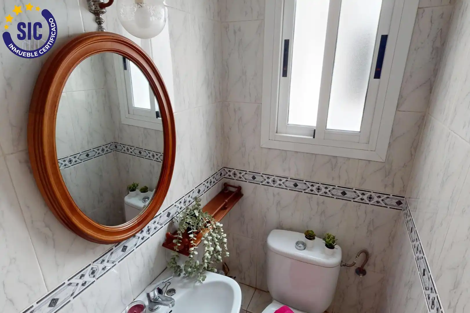 Badezimmer von Wohnung zum Verkauf in Castellón de la Plana / Castelló de la Plana mit Möbliert