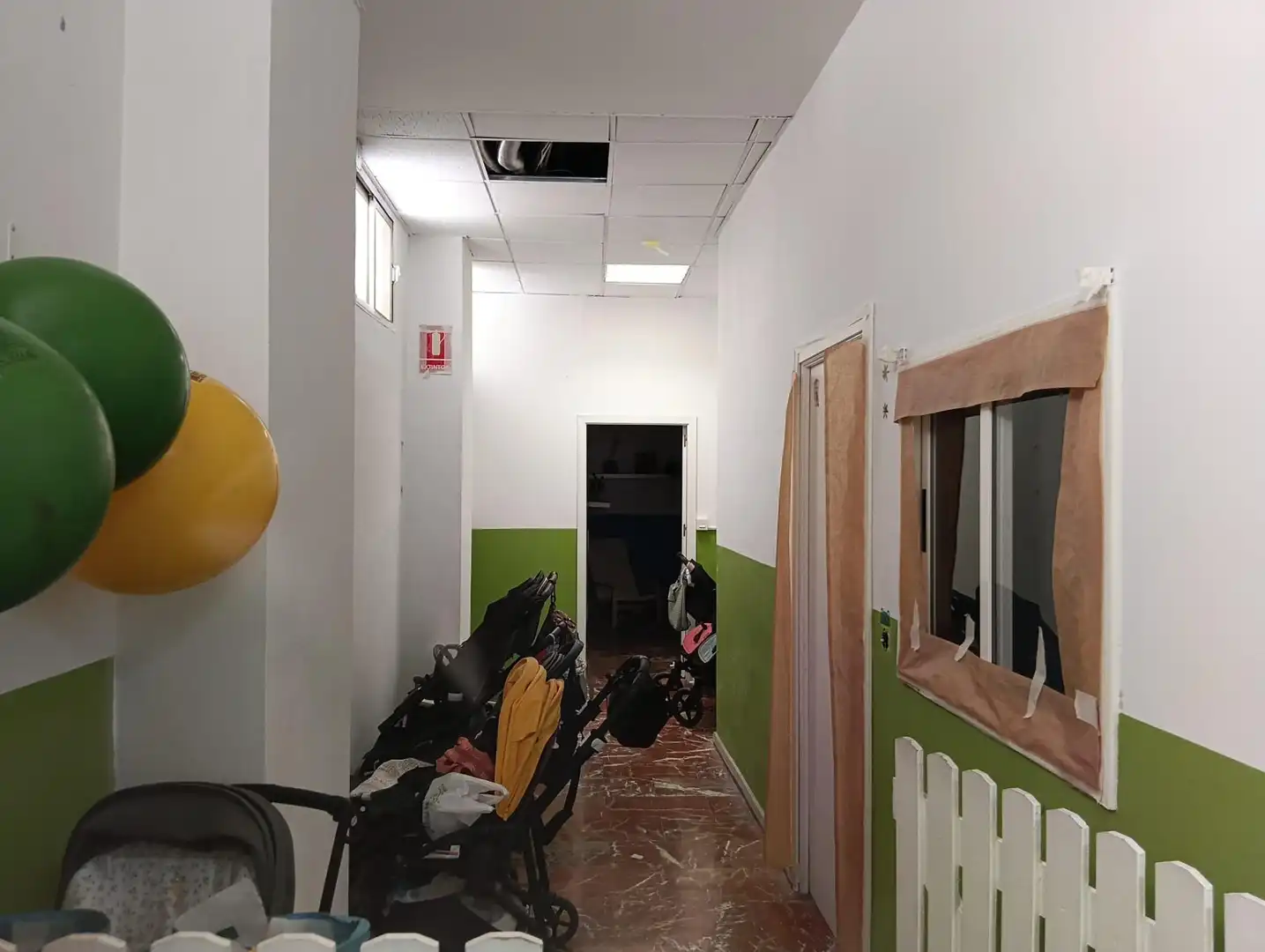 Geschaftsraum zur Miete in Granada mit Klimaanlage