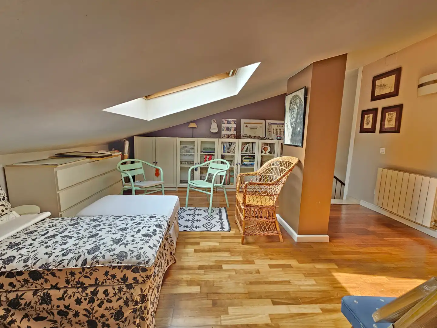 Habitación de Ático en venta en Sabadell con Aire acondicionado, Calefacción y Parquet
