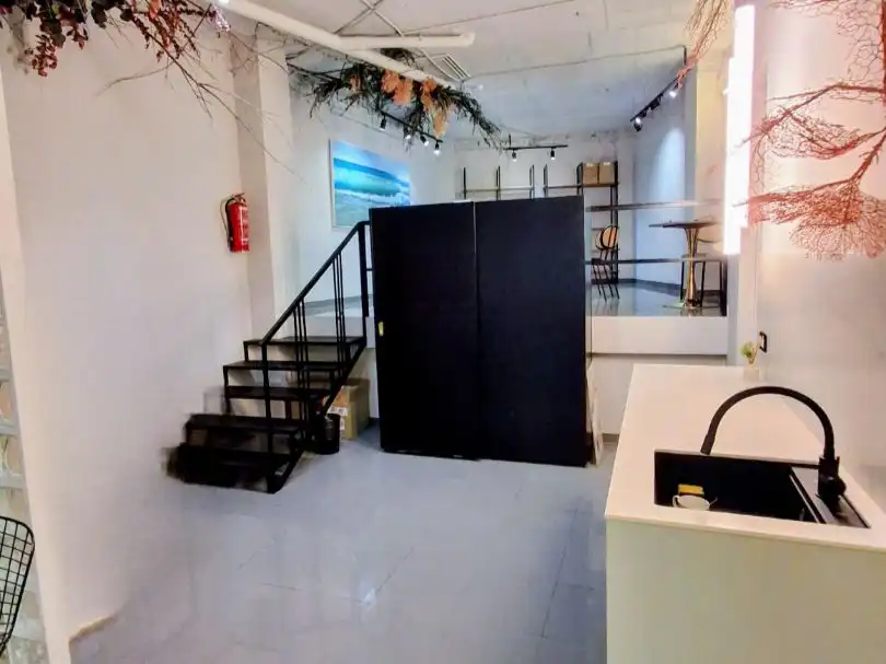 Commercial properties for rent in Murcia  with Air Conditioner