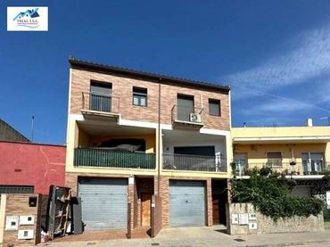 Casa con giardino in vendita a Calle TRAMONTANA