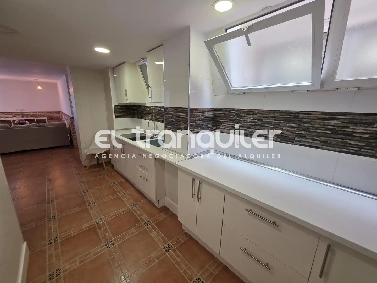 Cocina de Piso de alquiler en Madrid con Terraza, Amueblado y Lavadora