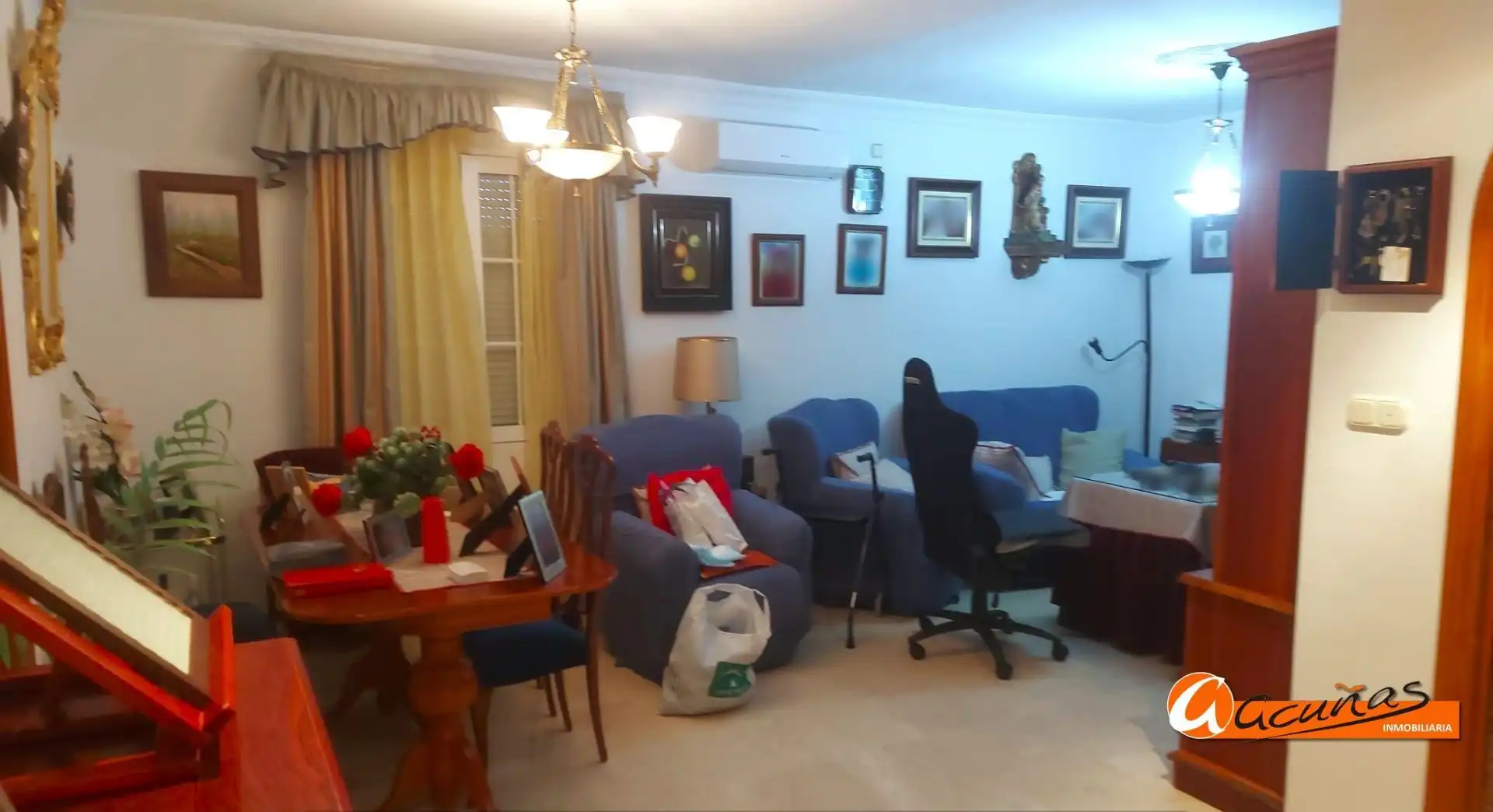Sala d'estar de Casa adosada en venda en Villanueva de Algaidas amb Terrassa i Traster