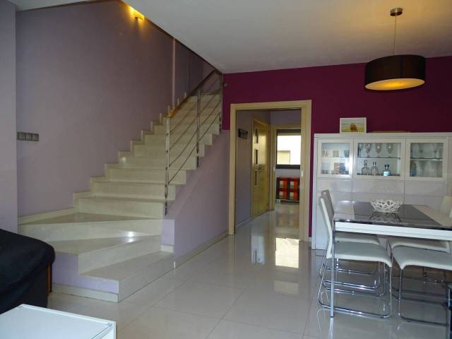 Casa adosada en Venta en N/A en Gandesa