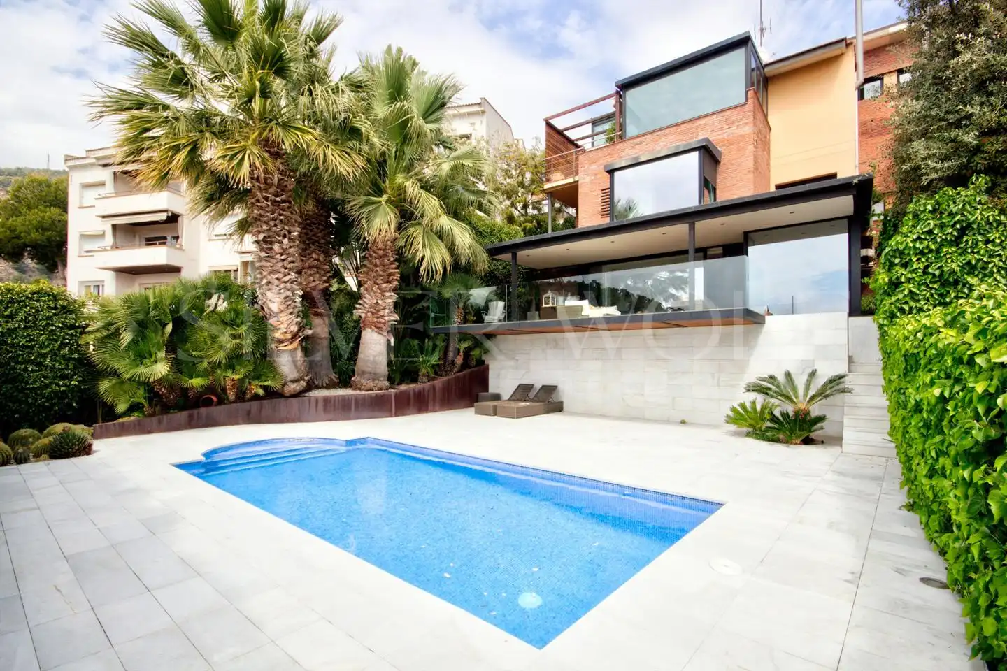 Piscina de Casa o chalet en venta en Sitges con Aire acondicionado, Calefacción y Jardín privado