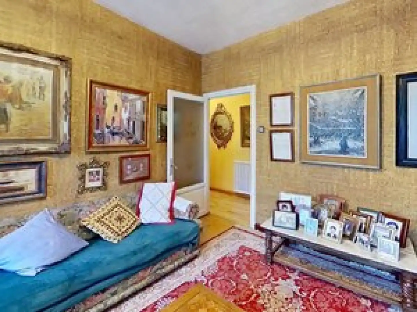 Sala d'estar de Pis en venda en Oviedo  amb Calefacció i Terrassa