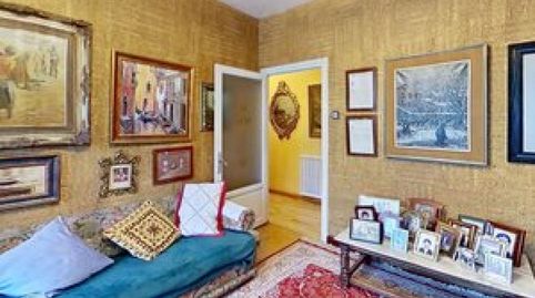 Foto 2 de Pis en venda a Oviedo - Calle Tenderina Alta, Ventanielles, Oviedo