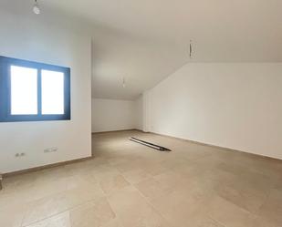 Duplex for sale in Sant Martí de Tous  with Heating and Balcony