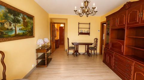 Foto 2 de Piso en venta en Calle Ramon y Cajal , El Carbayedo - El Quirinal, Avilés