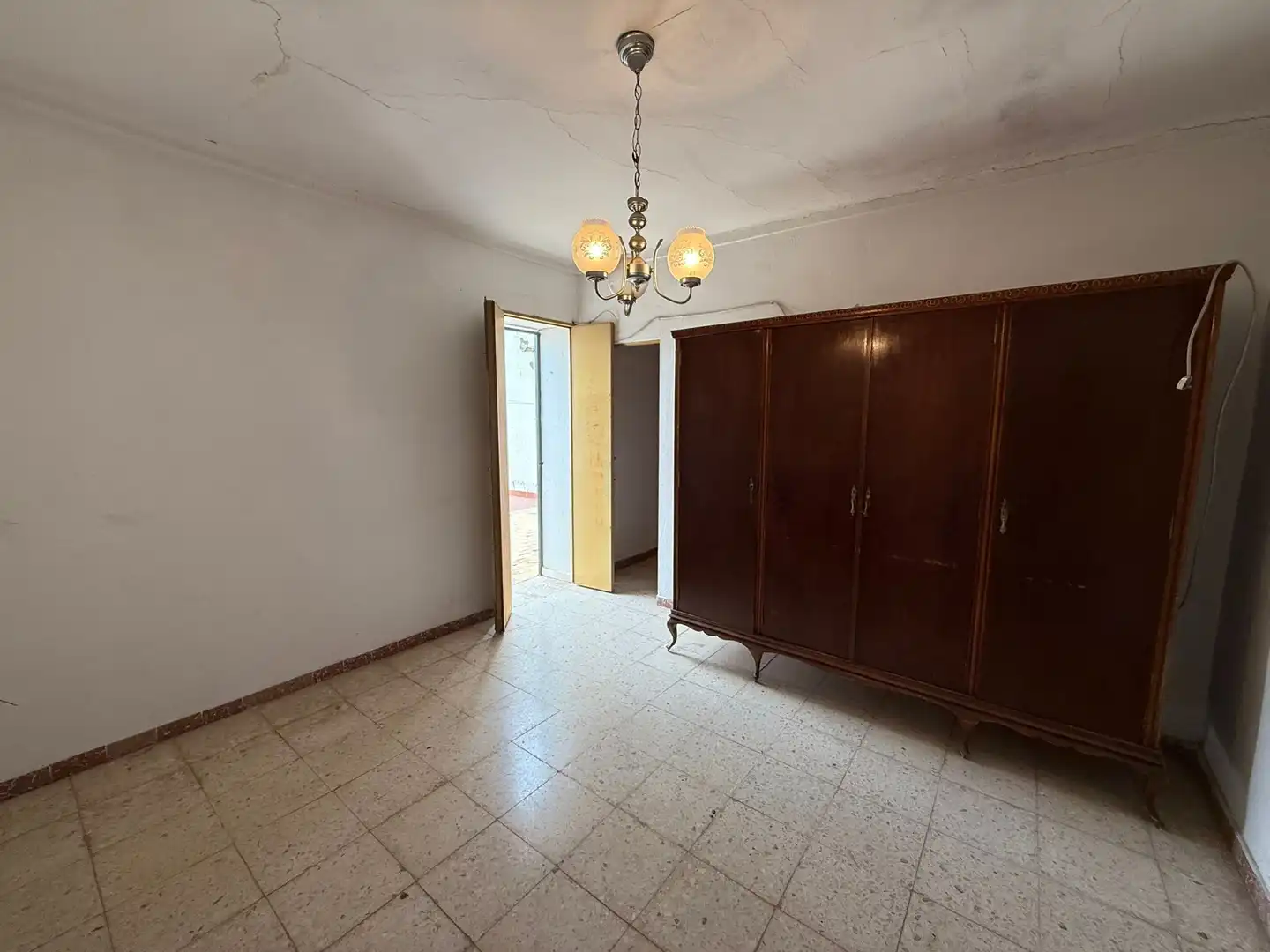 Habitación de Casa adosada en venta en Dos Hermanas con Aire acondicionado