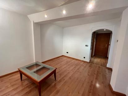 Flat to rent in  Zaragoza Capital  with Heating, Parquet flooring and Oven