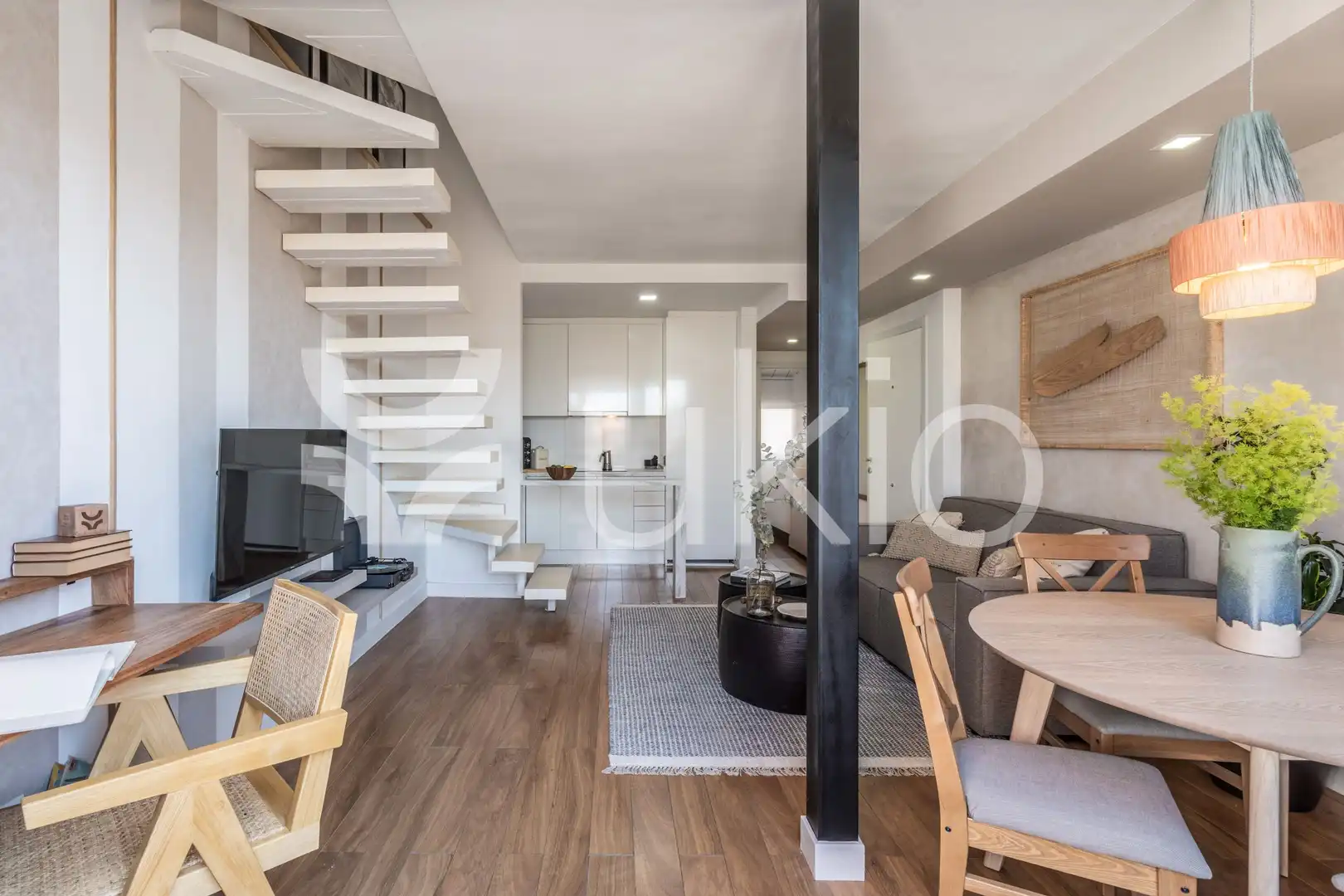 Sala de estar de Apartamento de alquiler en Madrid con Aire acondicionado, Calefacción y Terraza