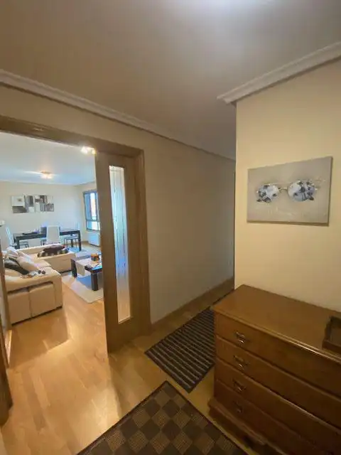 Piso en venta en HUCA - La Cadellada