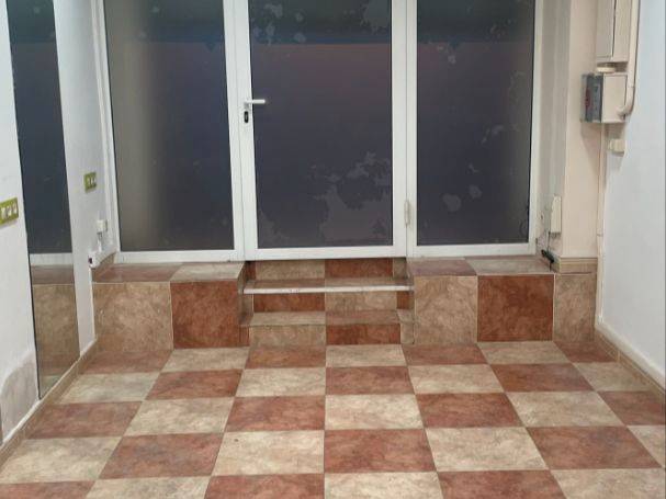 Local comercial en Alquiler en Avinguda de Ros i Güell, 12 en Bonavista