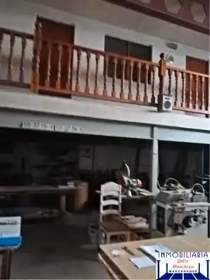 Nau industrial en venda en Mora