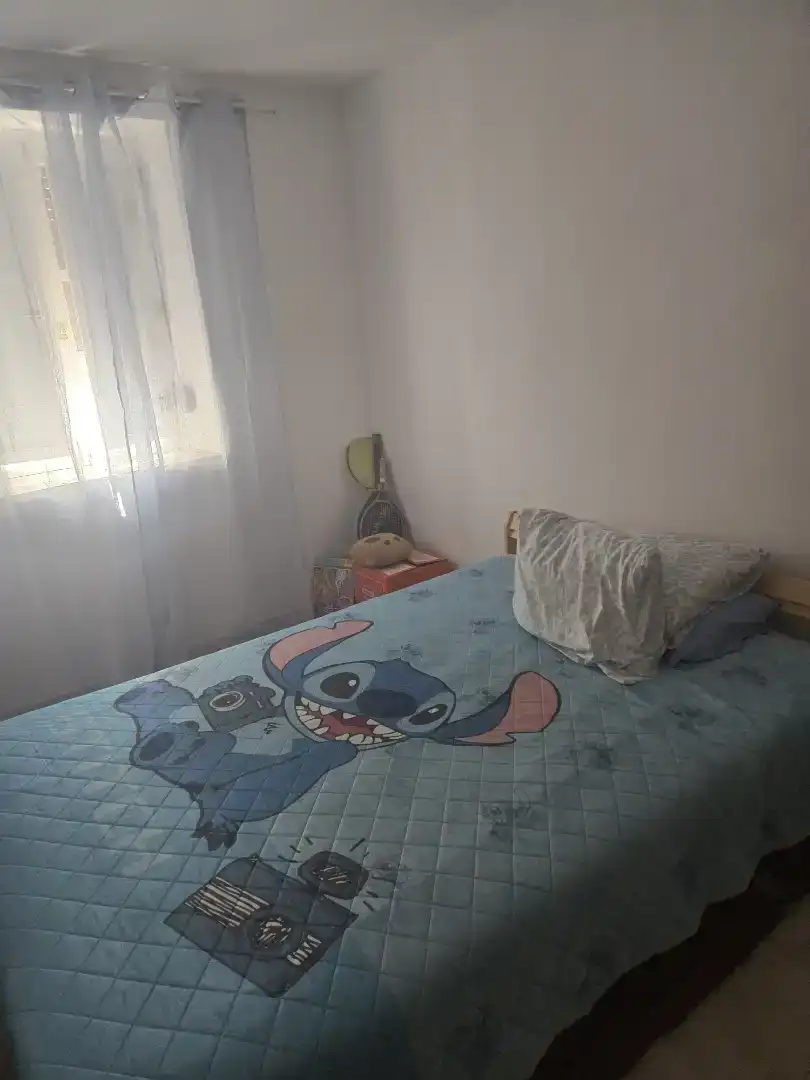 Dormitori de Casa adosada en venda en Vega de Ruiponce amb Jardí privat, Traster i Moblat