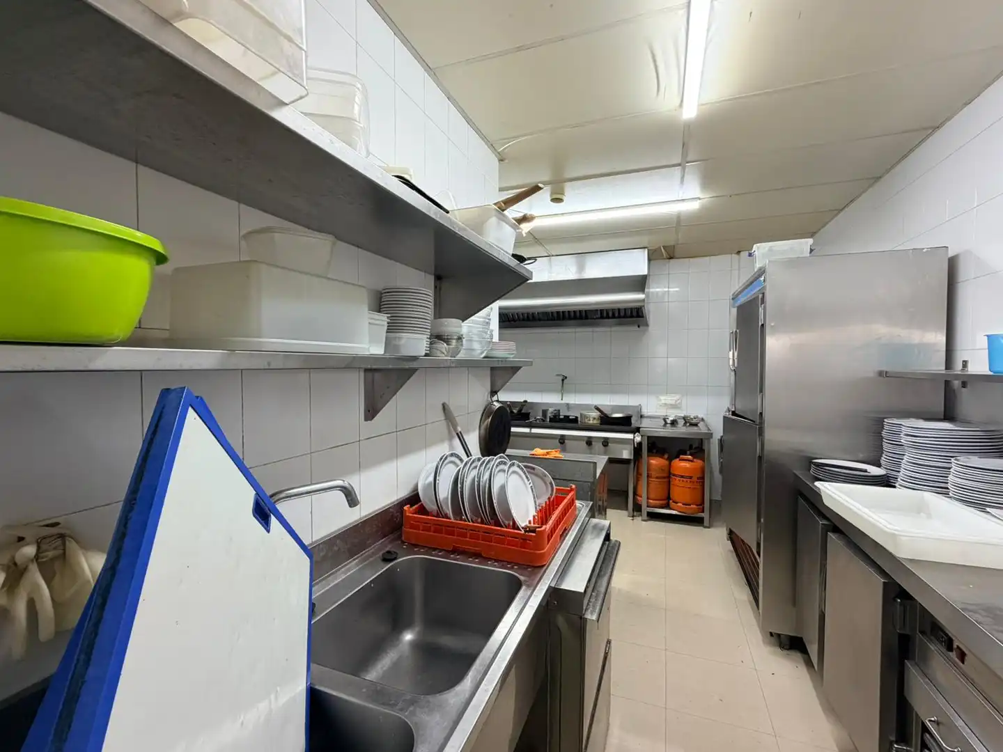Cocina de Local de alquiler en Estepona con Aire acondicionado, Parquet y Terraza