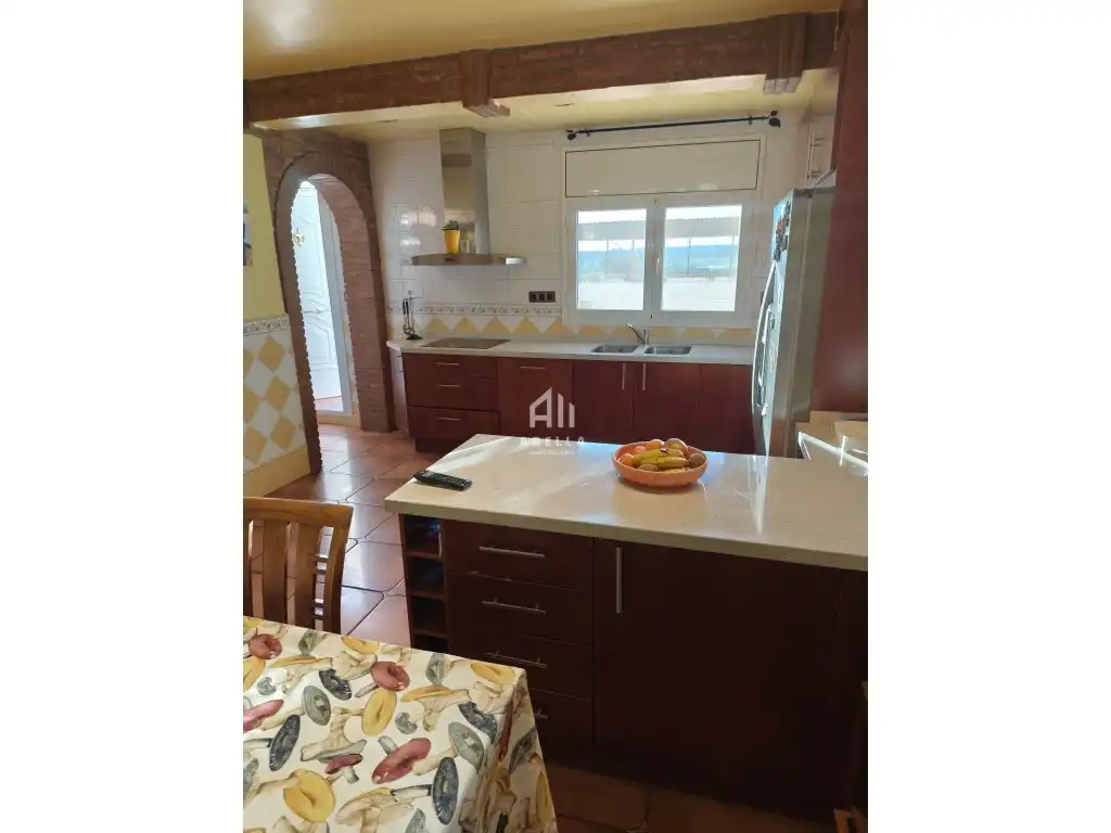 Kitchen of Houses for sale in Albatàrrec