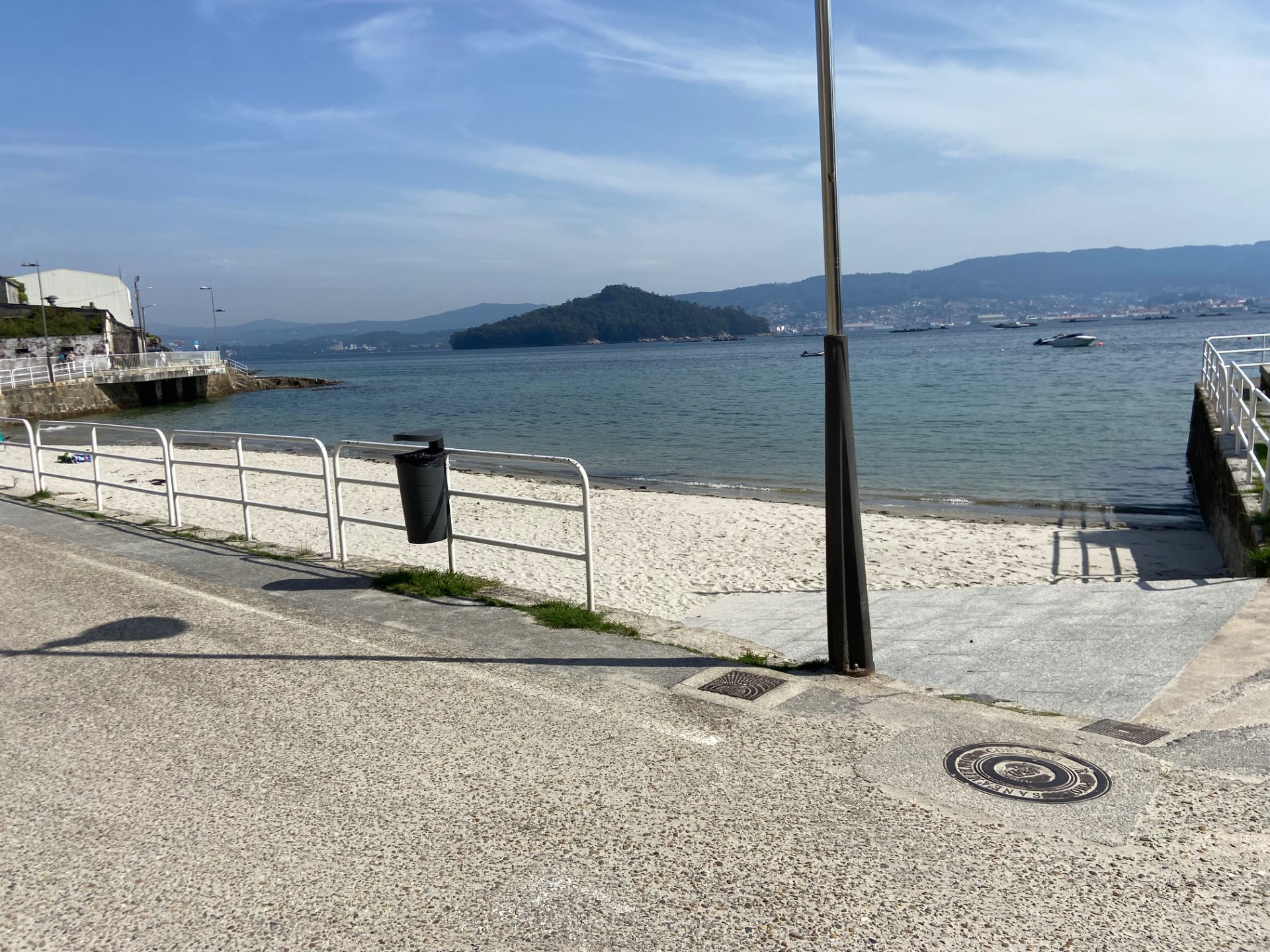 Vista exterior de Piso en venta en Poio con Calefacción, Terraza y Amueblado