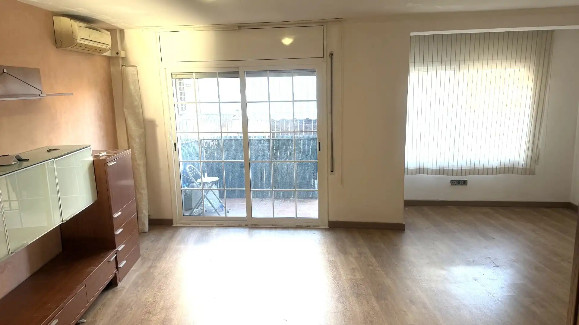 Piso con terraza en venta en La Gavarra