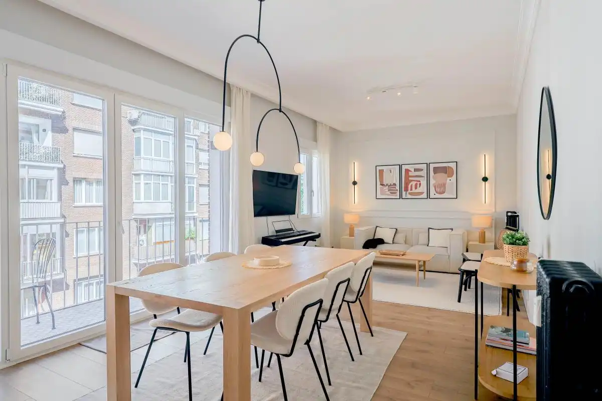 Dining room of Flat for rent in Madrid  with Air Conditioner, Heating and Terrace