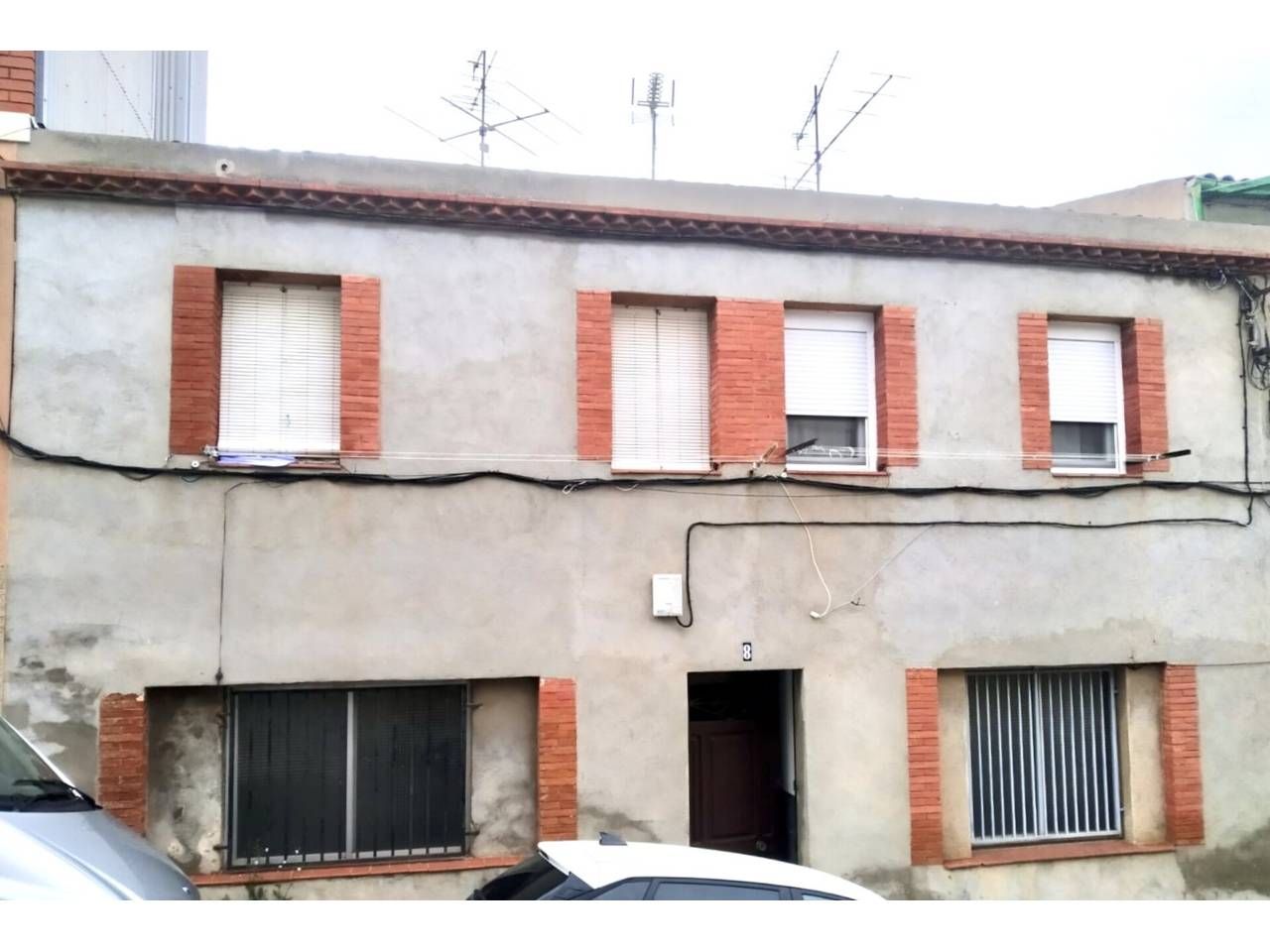 Exterior view of Building for sale in Manresa