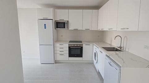 Foto 3 de Piso en venta en Calle de la Virgen de Lourdes, Concepción, Madrid