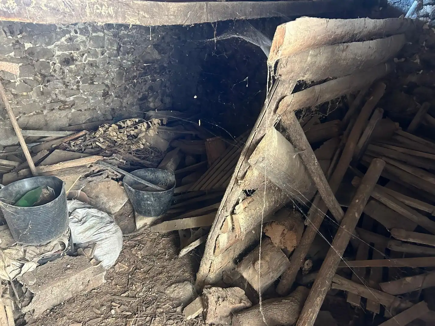 Houses for sale in Pontecesures, Pontevedra