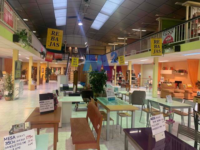 Nave industrial en Alquiler en Barrio de la Estación