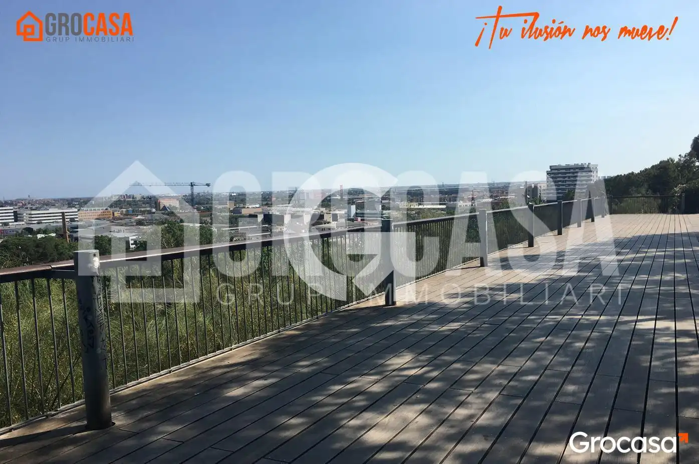 Terraza de Piso en venta en Cornellà de Llobregat con Aire acondicionado, Amueblado y Horno