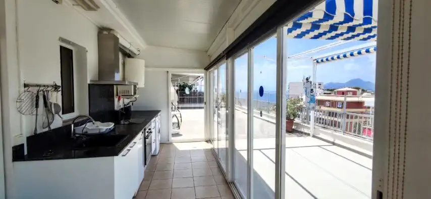 Küche von Wohnung zum Verkauf in Capdepera mit Klimaanlage, Terrasse und Möbliert