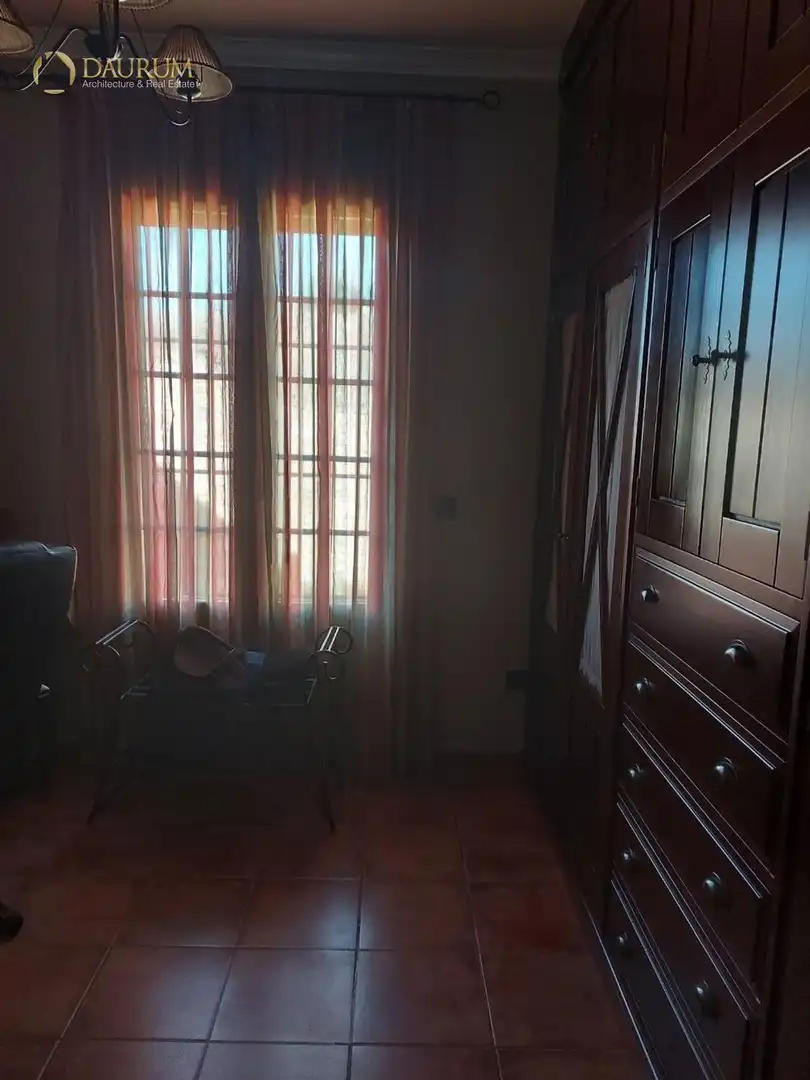 Dormitori de Casa o xalet en venda en Coria del Río amb Aire condicionat, Terrassa i Traster