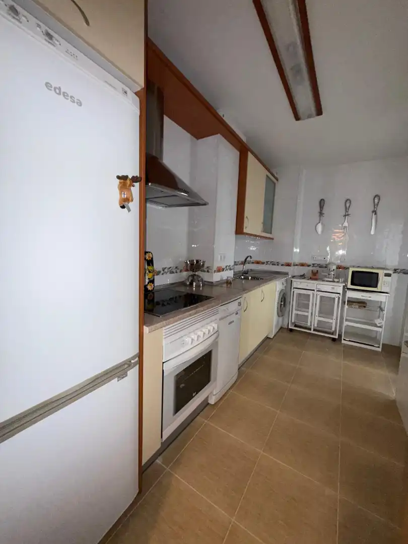 Cocina de Piso en venta en Benavente con Calefacción, Parquet y Terraza