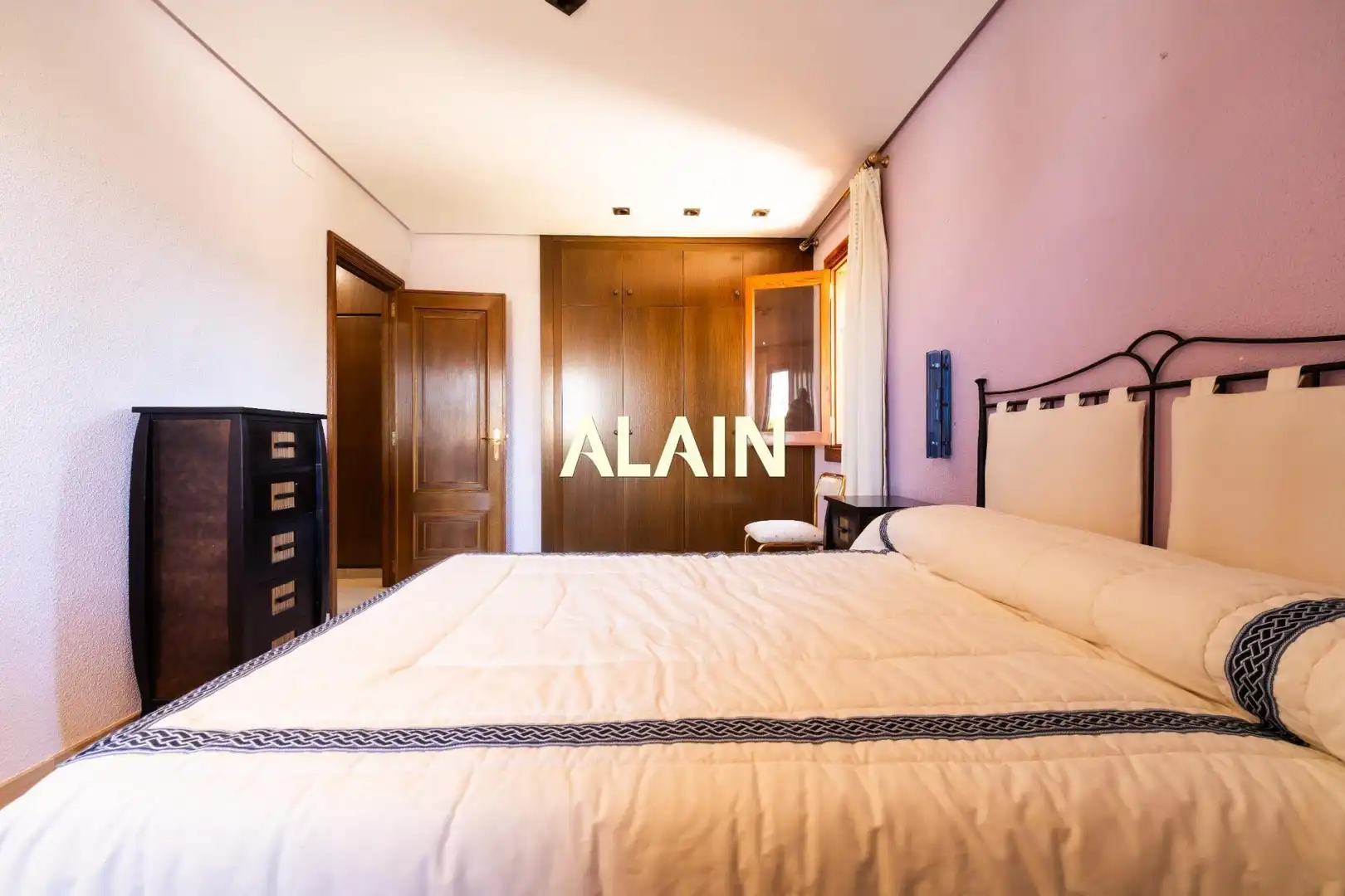 Habitación de Casa o chalet en venta en Chiva con Jardín privado, Terraza y Trastero