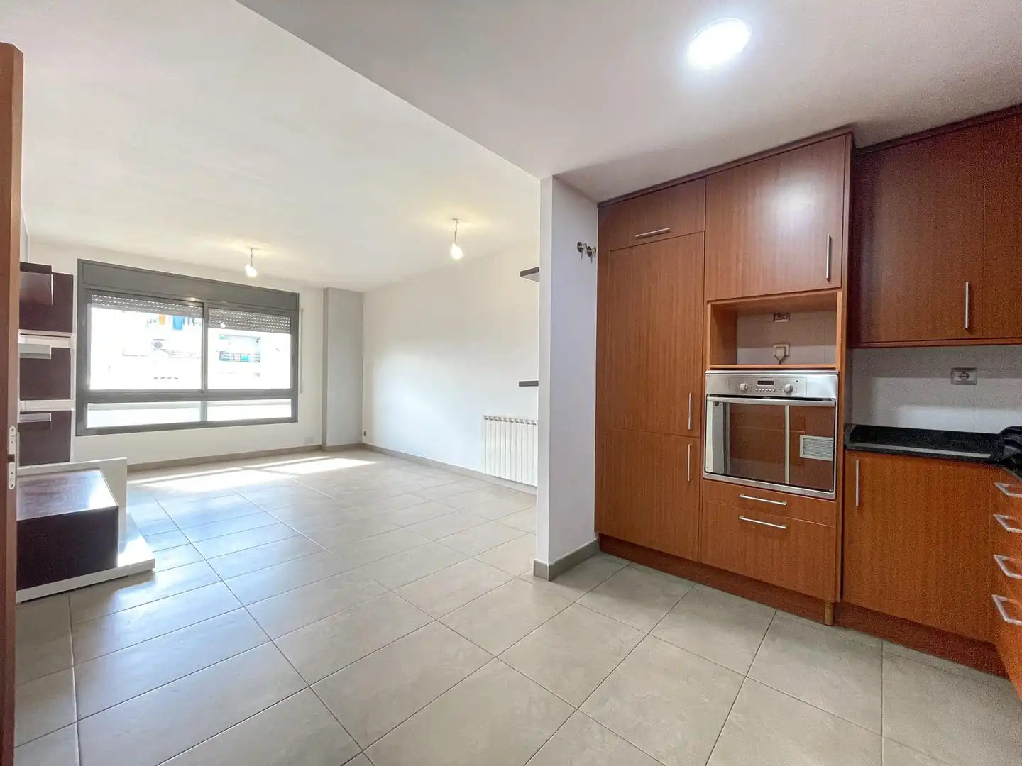 Exterior view of Flat for rent in Santa Perpètua de Mogoda  with Air Conditioner, Heating and Balcony