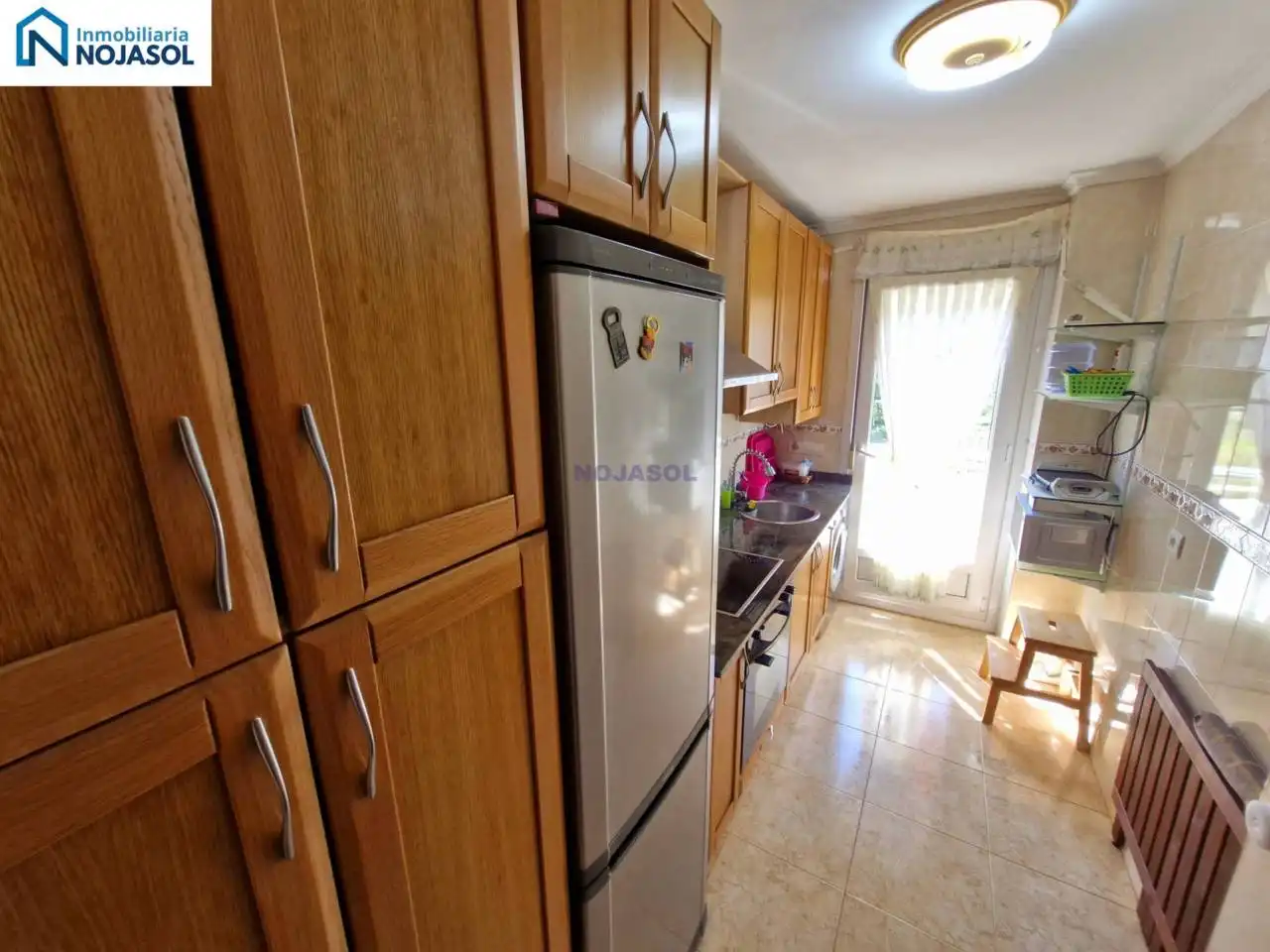 Cuina de Apartament en venda en Castro-Urdiales amb Calefacció, Traster i Moblat