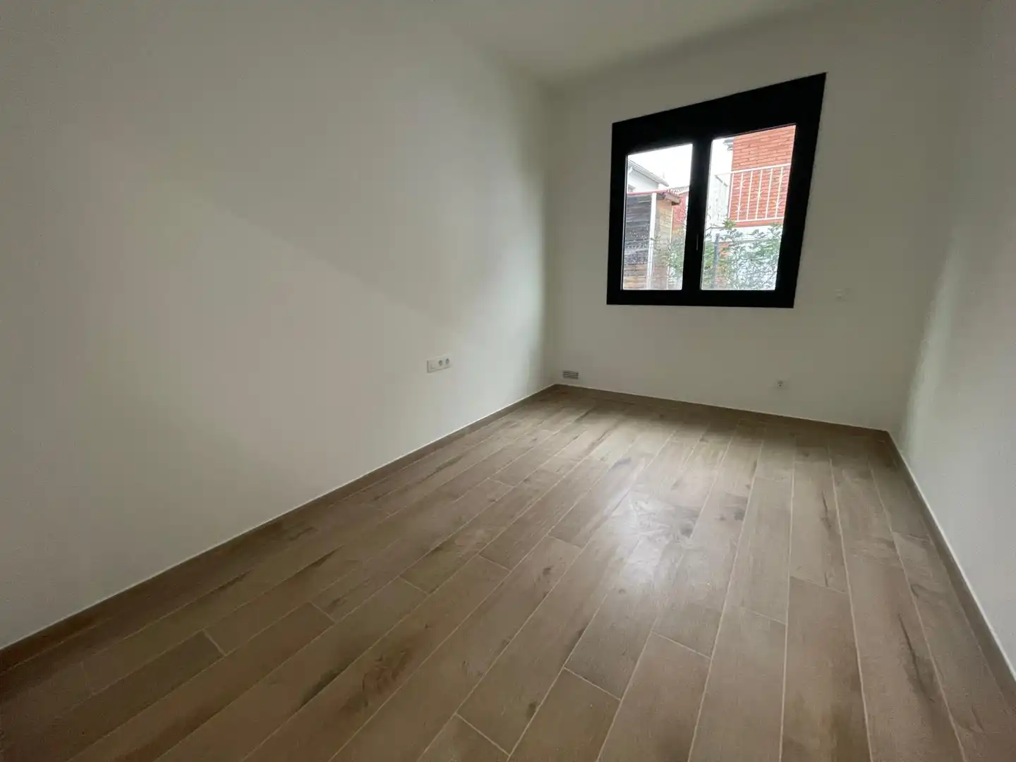 Dormitori de Casa o xalet en venda en Sant Esteve Sesrovires amb Aire condicionat, Calefacció i Jardí privat