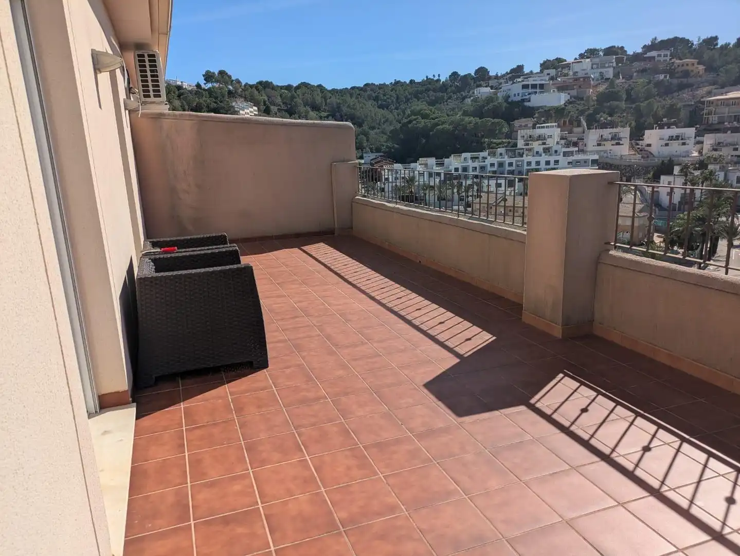 Terrassa de Casa o xalet en venda en Alzira amb Aire condicionat, Jardí privat i Parquet