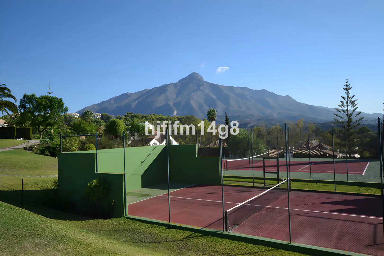 Reihenhaus mit Pool zum Verkauf in Nueva Andalucía, imagen 25