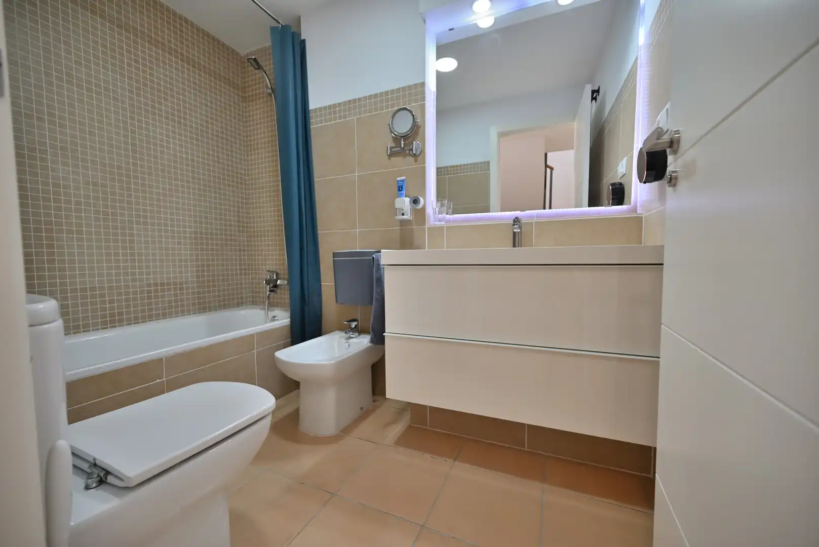 Bany de Casa adosada en venda en Benalmádena amb Aire condicionat, Terrassa i Traster