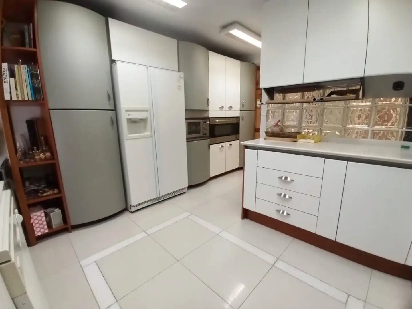 Küche von Wohnung zum Verkauf in Burgos mit Heizung und Parkett