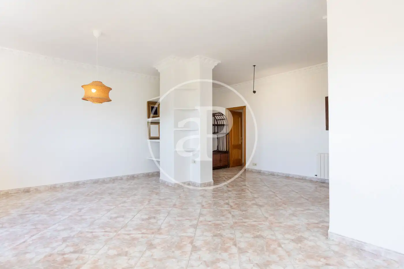 Wohnzimmer von Wohnung zum Verkauf in Valencia mit Klimaanlage, Heizung und Privatgarten
