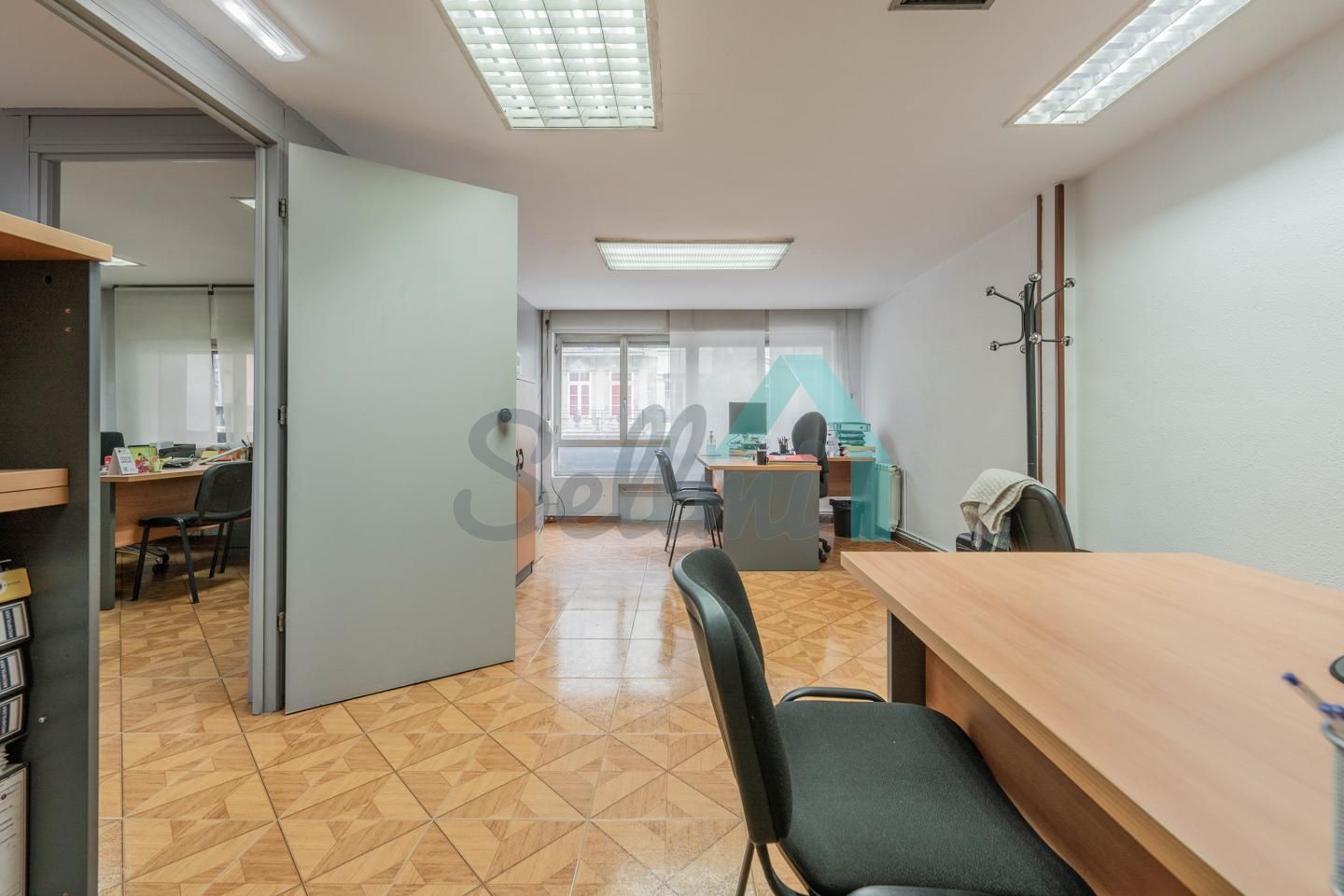 Office to rent in Oviedo   with Heating