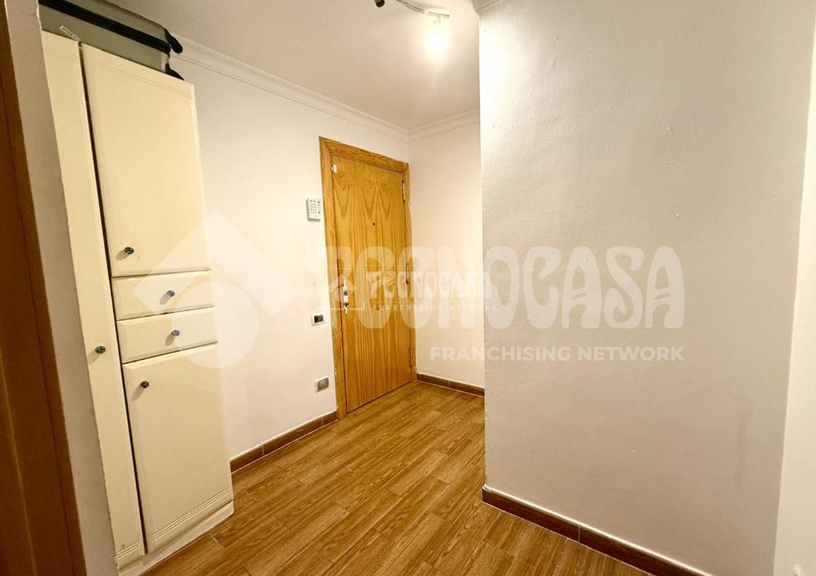 Piso en venta en Los Tarahales - La Paterna, Centro, Las Palmas de Gran Canaria