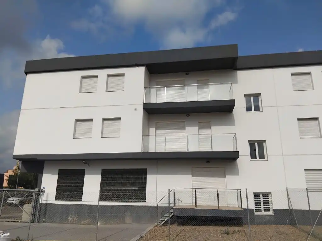 Vista exterior de Pis en venda en Montbrió del Camp