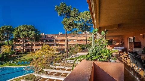 Foto 2 de Piso en venta en Elviria, Marbella