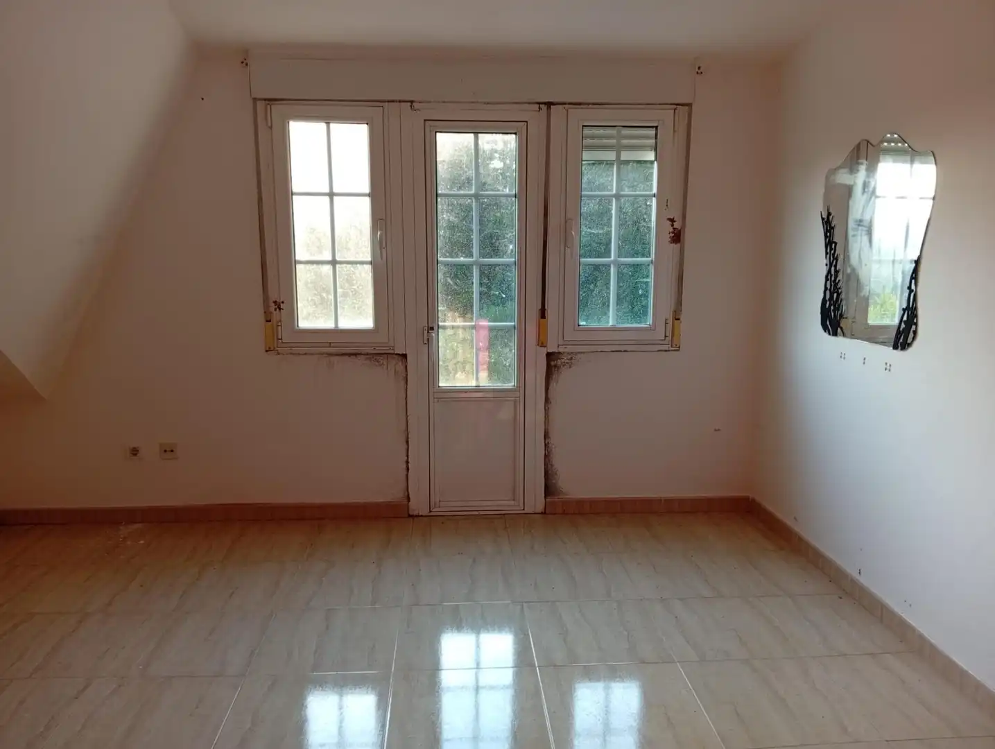 Casa o xalet en venda en Outeiro de Rei amb Jardí privat