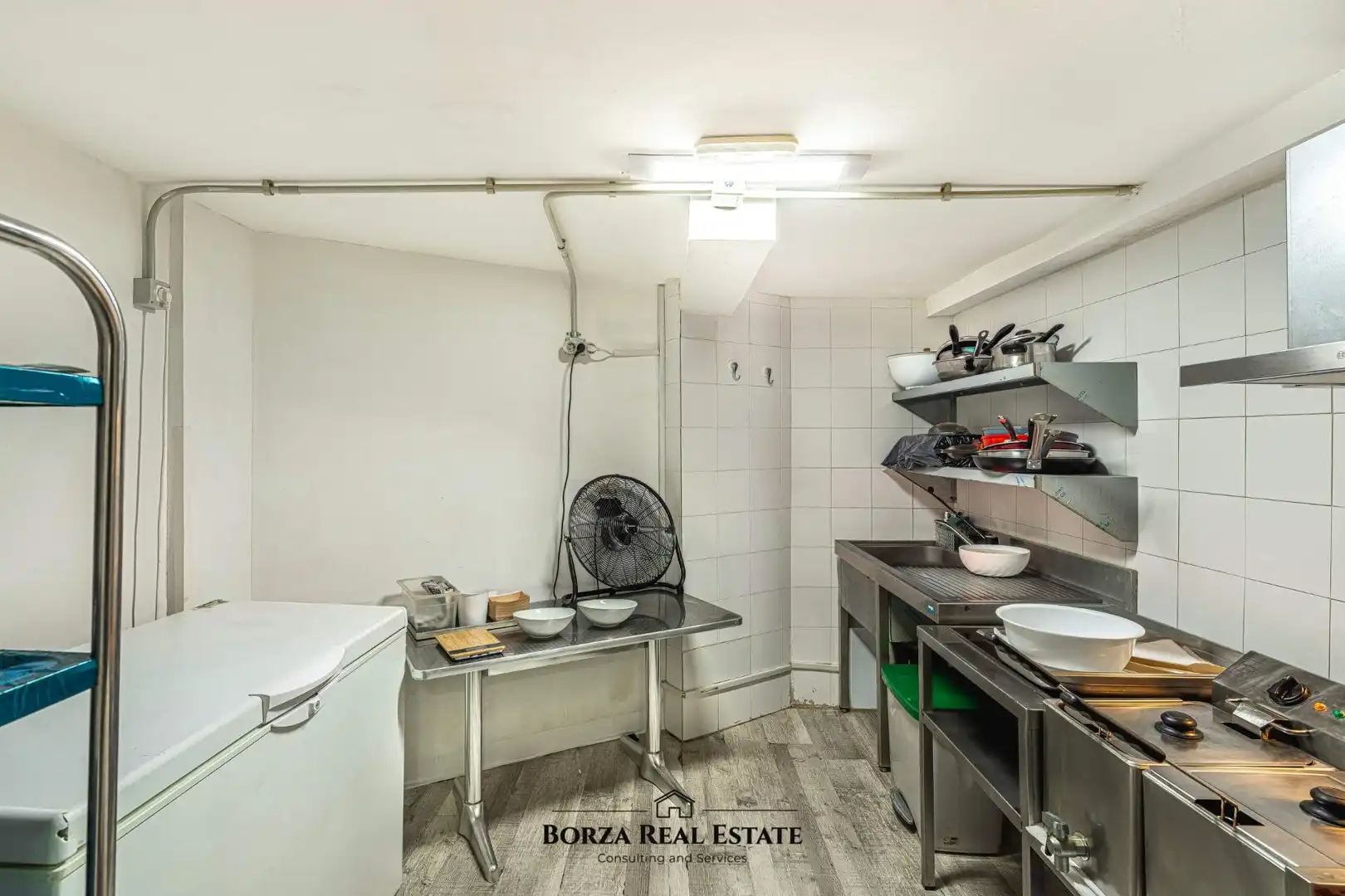 Commercial properties for rent in Adeje  with Furnished