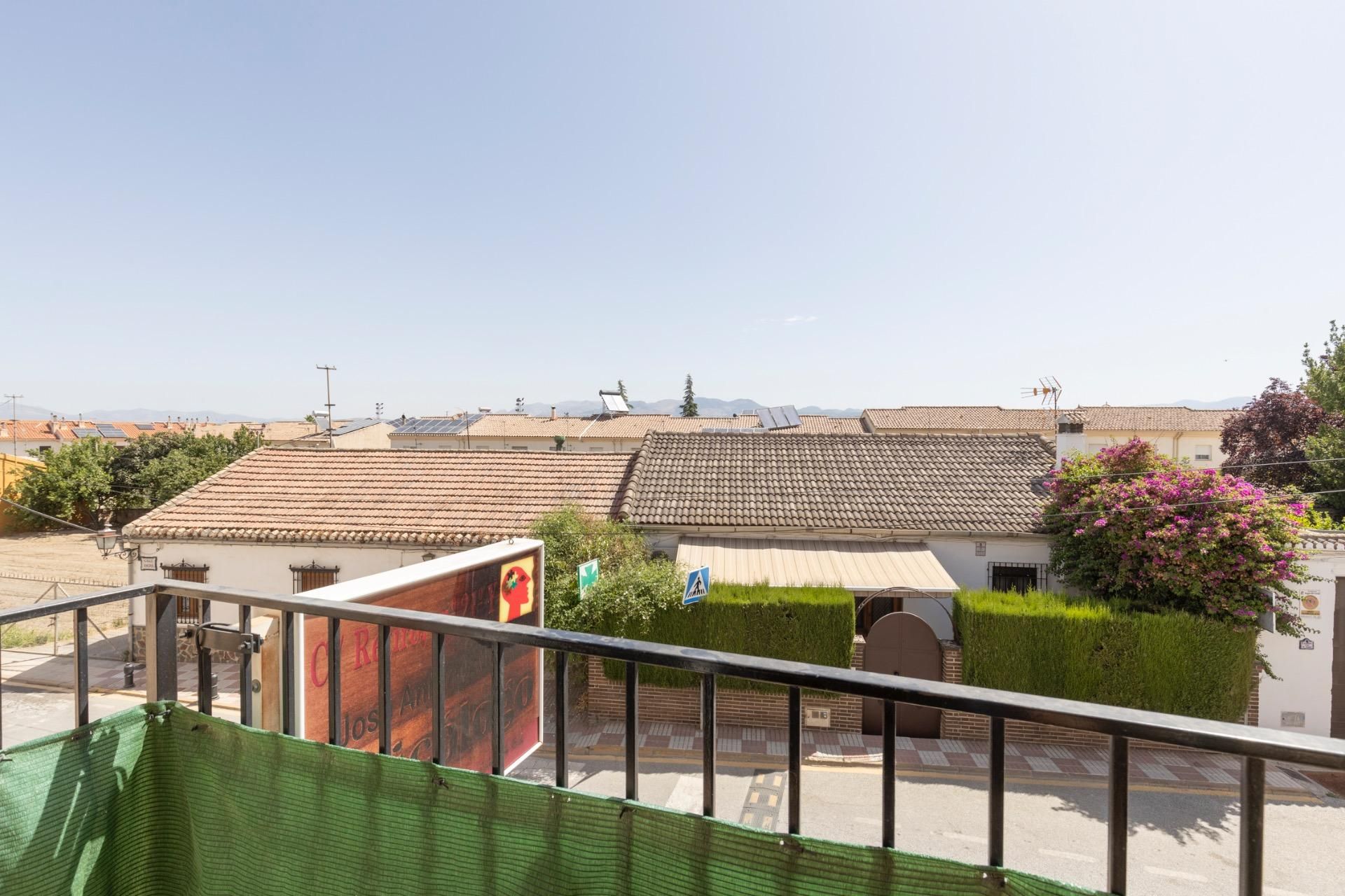 Apartment for sale in Calle RETIRO (AM), Ambroz